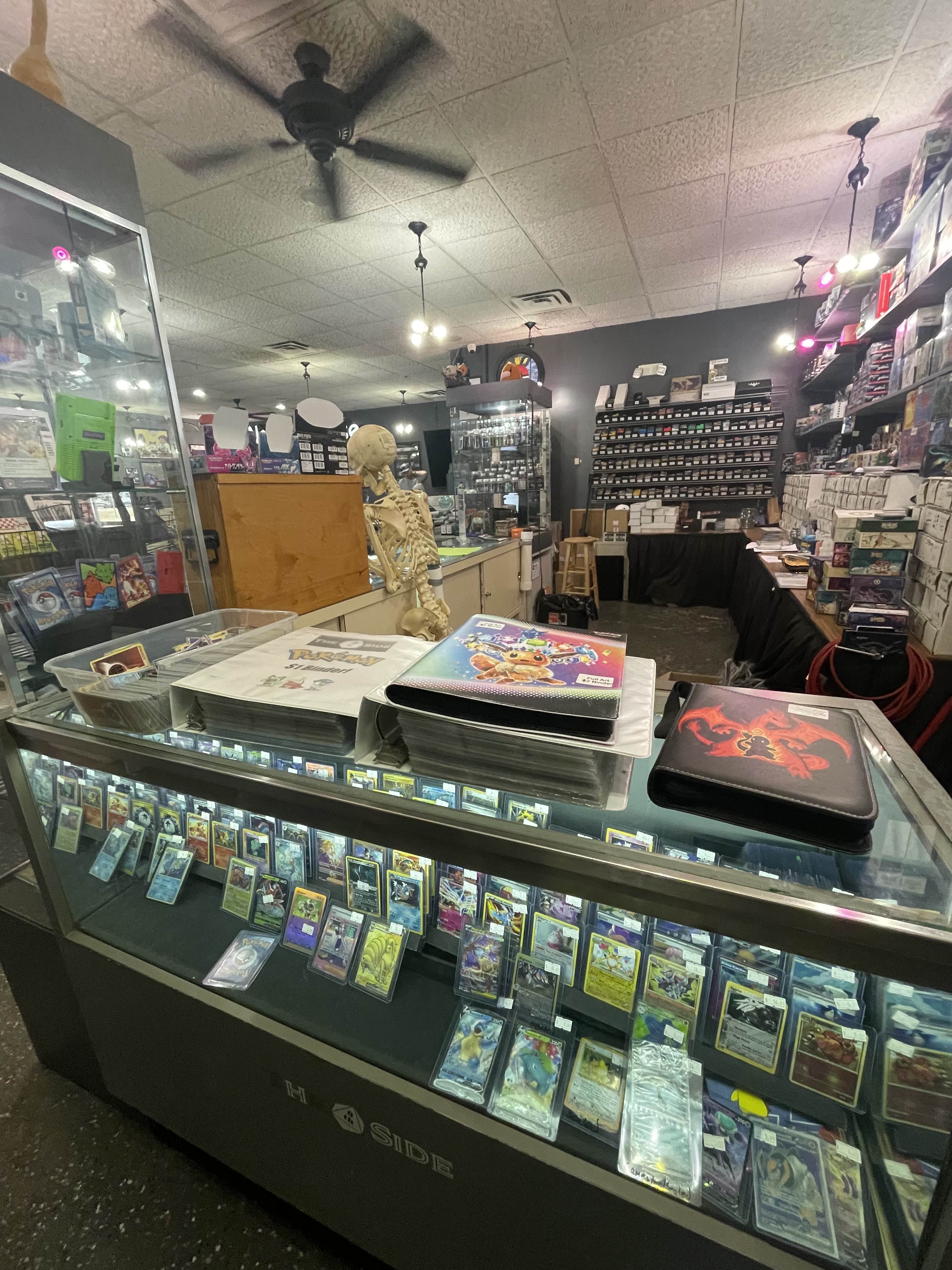 Trading card display